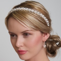 p-3354-crystalandpearlweddinghairband_01.jpg