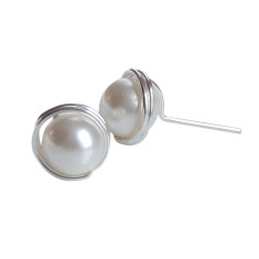 p-4154-wrappedpearlstuds.jpg